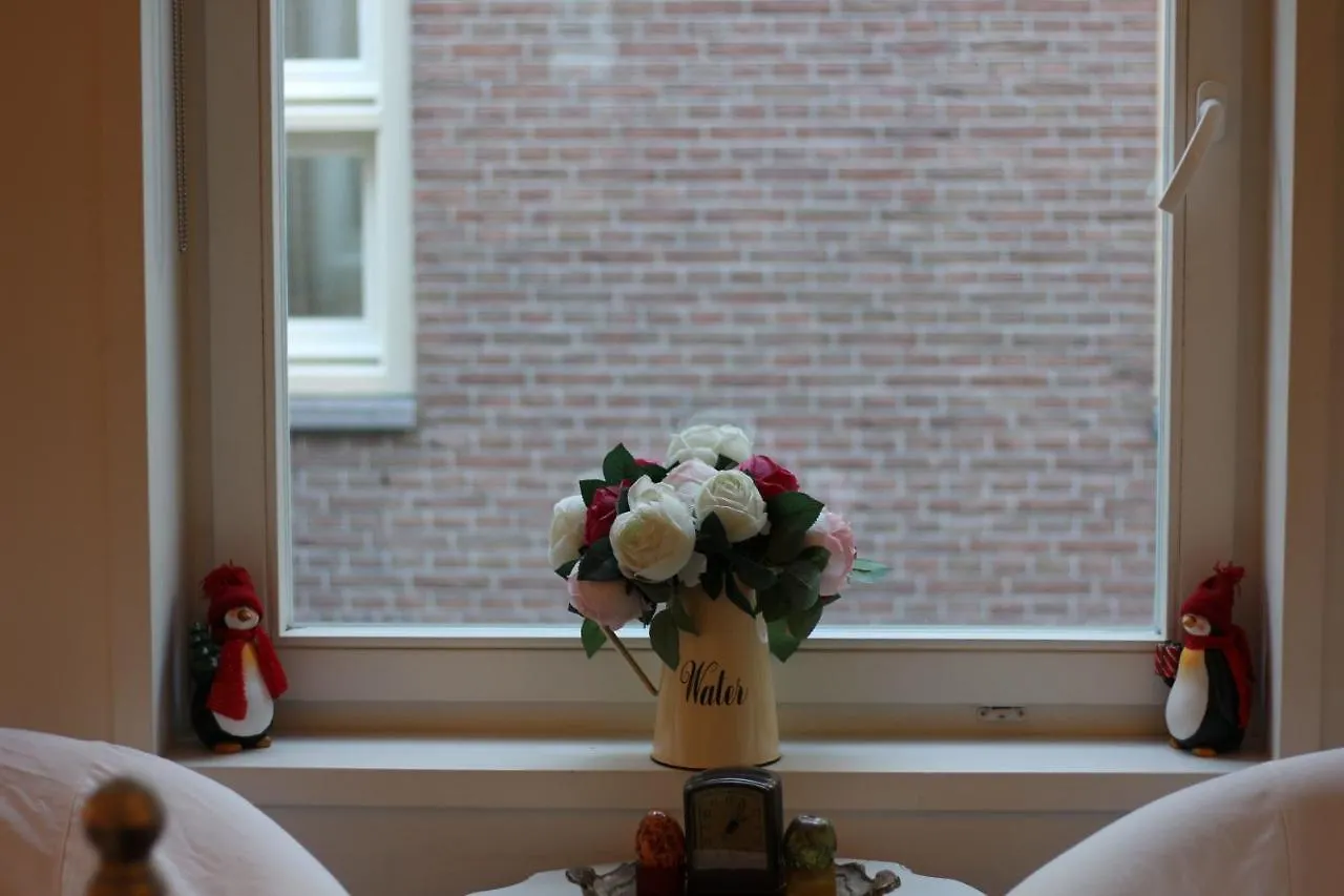 Bed & Breakfast Boogaards Bed And Breakfast Amsterdam Netherlands